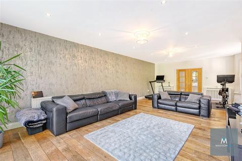 5 bedroom semi-detached house for sale, Chigwell, Essex IG7