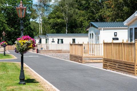 2 bedroom lodge for sale, Longtown Cumbria