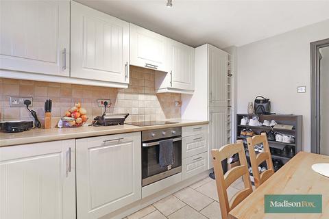 2 bedroom apartment for sale, Westfield Park Drive, Woodford Green IG8