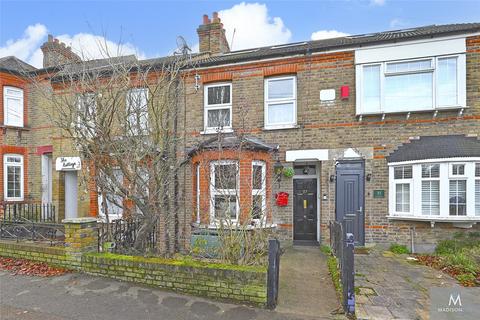 4 bedroom terraced house for sale - Woodford Green, Greater London IG8