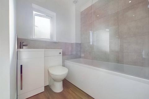 1 bedroom end of terrace house for sale, Oakridge, Thornhill, Cardiff. CF14