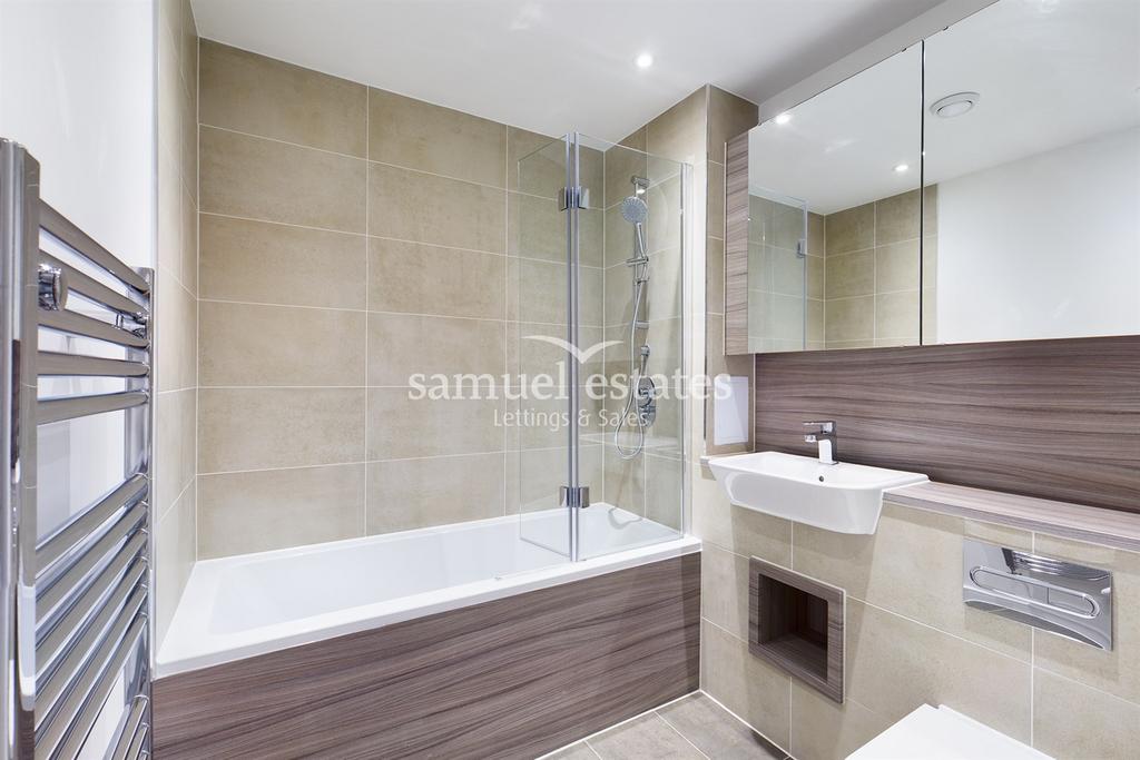 Main Bathroom