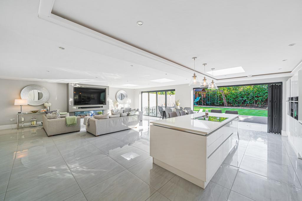 Kitchen/Family