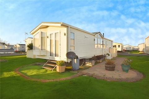 2 bedroom mobile home for sale, Beach Road, St. Osyth, Clacton On Sea