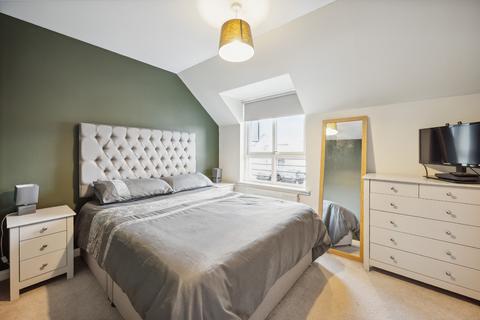 5 Herdman Place, Rattray, Blairgowrie, PH10 7FB
