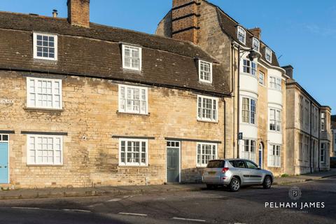 3 bedroom townhouse for sale - All Saints Place, Stamford, PE9