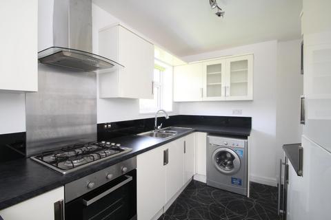 2 bedroom flat to rent, New Adel Lane, Leeds, West Yorkshire, LS16