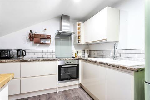 Third Floor Flat, 18 Petherton Road, London, N5 2RD