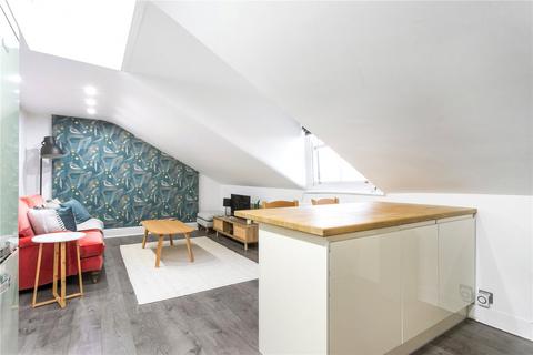 Third Floor Flat, 18 Petherton Road, London, N5 2RD