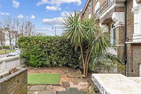 Third Floor Flat, 18 Petherton Road, London, N5 2RD