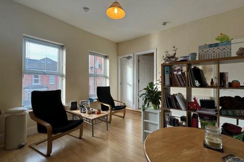 1 bedroom flat to rent, Burton Road, West Didsbury, Manchester, M20