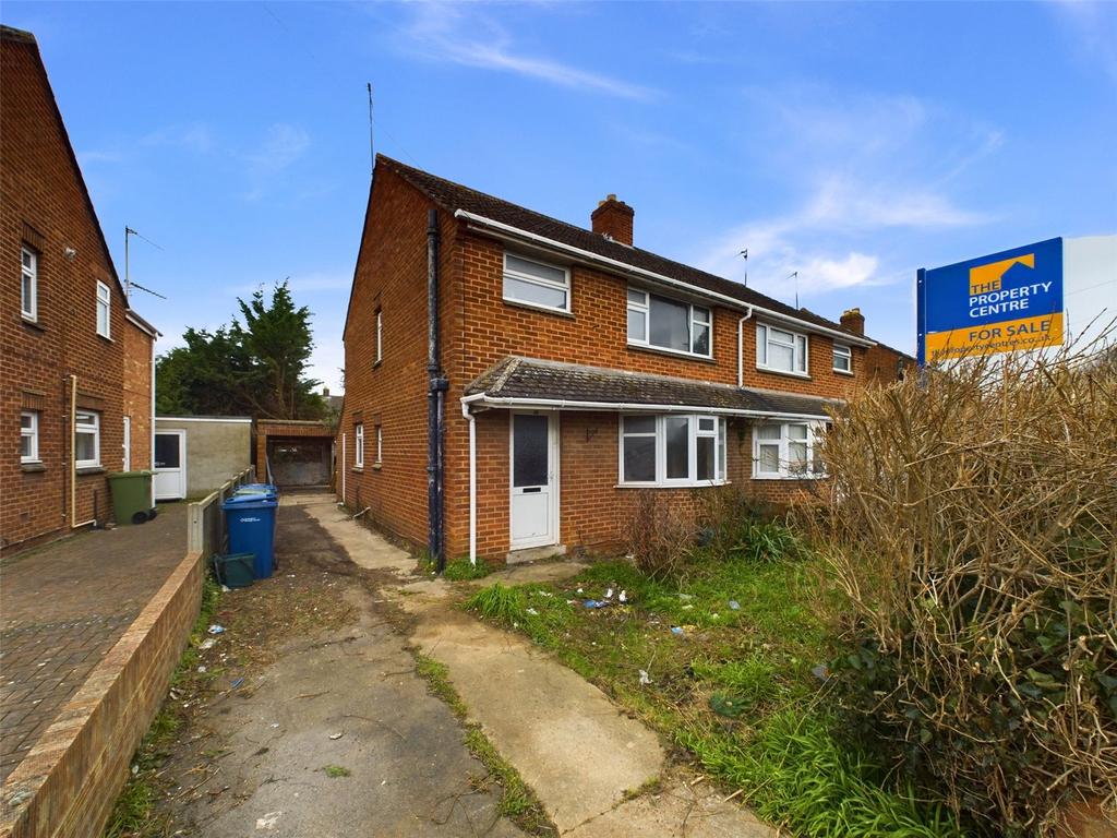 St Johns Avenue, Churchdown... 3 bed semidetached house for sale £