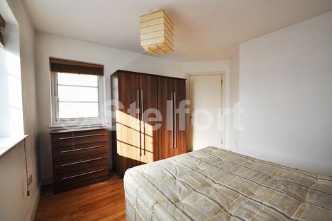 1 bedroom flat to rent, High Road, London, N22