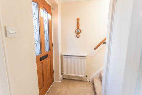 42 Hilltop Close, Ascot, SL5 7QU