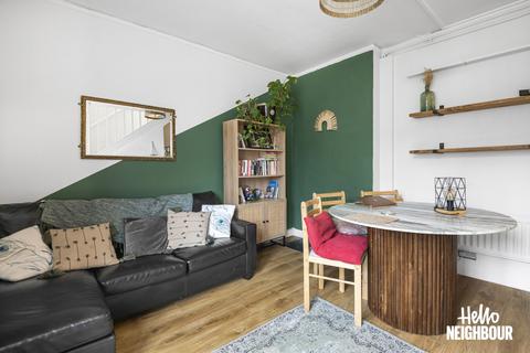 2 bedroom apartment to rent, Albion Avenue, London, SW8