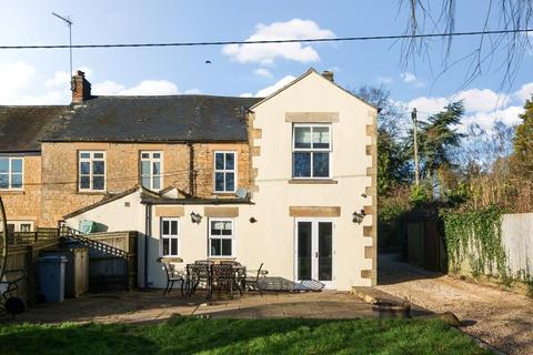 4 bedroom cottage for sale, Chipping Norton,  Oxfordshire,  OX7