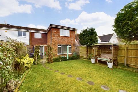 4 bedroom end of terrace house for sale - Newhouse Road, Bovingdon