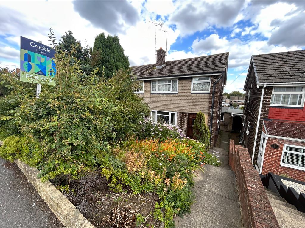 Greengate Lane, High Green, Sheffield 3 bed semidetached house for