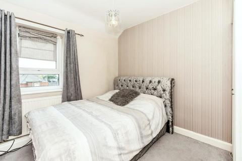 34 Hillcrest Road, Chapeltown, Sheffield, S35 1TY