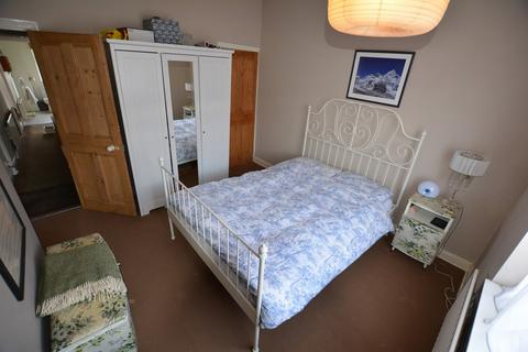 21 Harwell Road, Sheffield, S8 0ZN