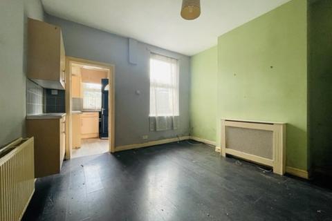 9 Taplin Road, Sheffield, S6 4JD