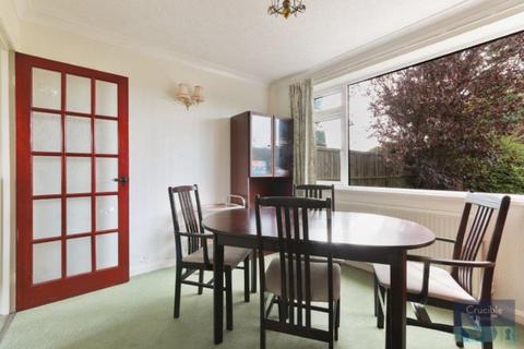 105 Dovedale Road, Rotherham, S65 3AW