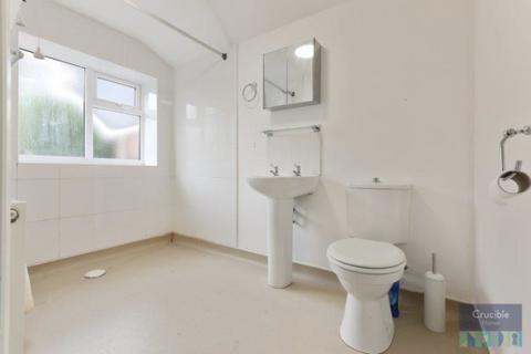 105 Dovedale Road, Rotherham, S65 3AW