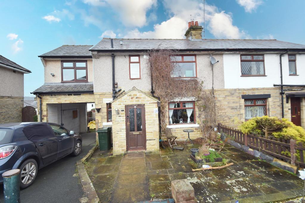 Dallam Avenue, Bradford BD18 3 bed semidetached house for sale £200,000