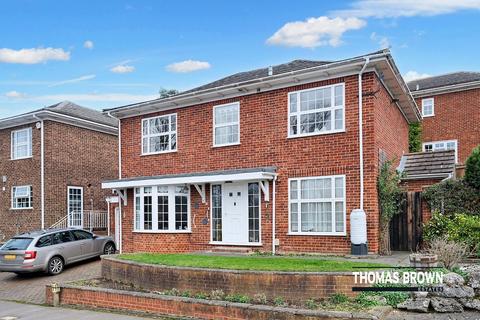 4 bedroom detached house for sale, Sequoia Gardens, The Knoll, Orpington