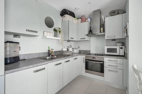 1 bedroom apartment for sale, Quarter House, Battersea Reach