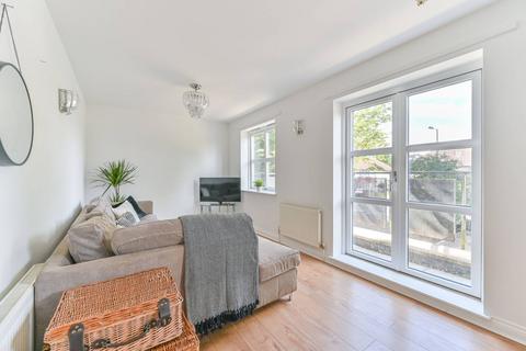 1 bedroom flat for sale, Beulah Hill, Upper Norwood, London, SE19