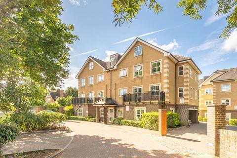 Flat 3, 307 Beulah Hill, London, SE19 3UZ