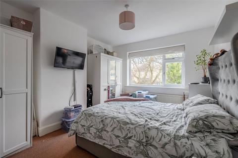 3 bedroom semi-detached house for sale, Knights Way, Leeds, LS15