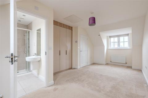 4 bedroom end of terrace house for sale, St. Andrews Walk, Newton Kyme, LS24