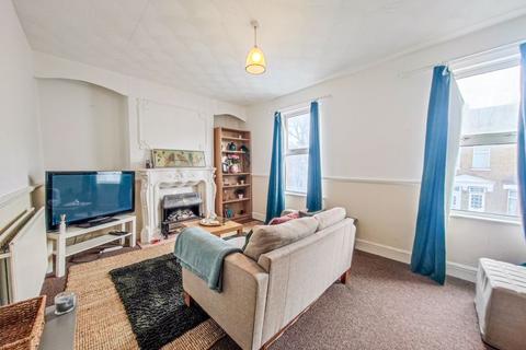 59 Bannockburn Road, London, SE18 1ET