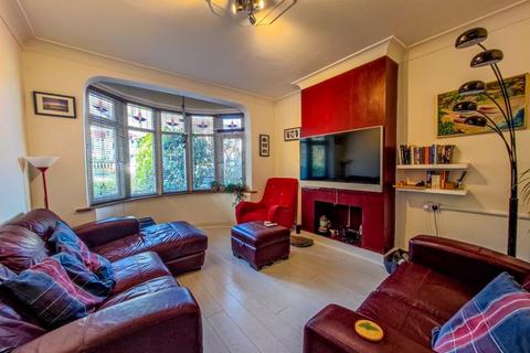 3 bedroom terraced house for sale, Cheriton Drive, Plumstead Common