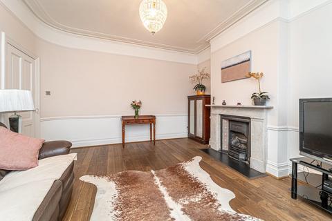 61 Redston Road, London, N8 7HL