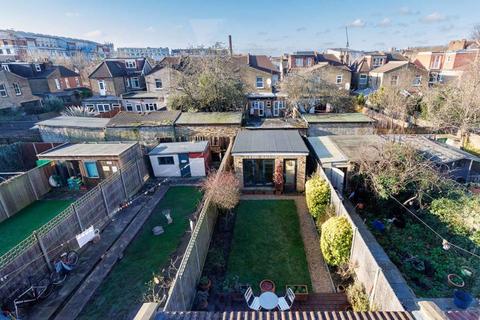 35 Dordrecht Road, London, W3 7TF