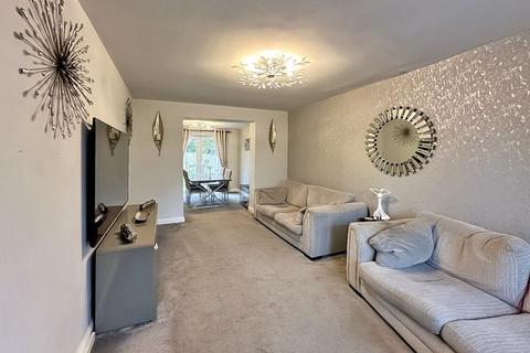 318 Harden Road, Leamore, Walsall, WS3 1RN