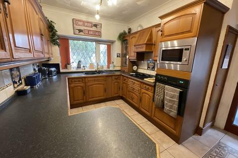 4 bedroom detached bungalow for sale - Amlwch, Isle of Anglesey