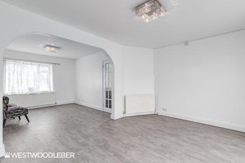 undefined, Great Cambridge Road, Waltham Cross EN8