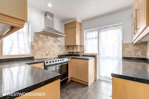 undefined, Great Cambridge Road, Waltham Cross EN8