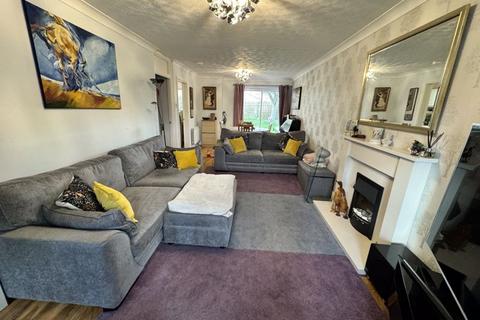21 Greenfield Drive, Choppington, NE62 5YX