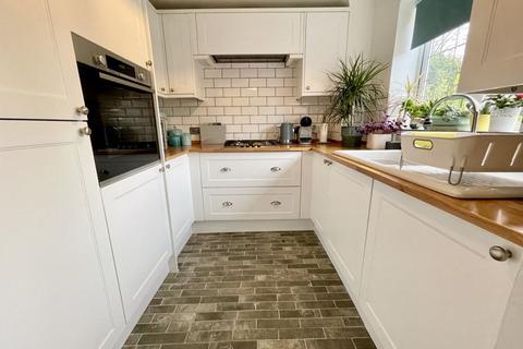 38 Badgers Gate, Dunstable, LU6 2BF