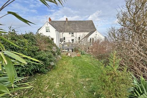 4 bedroom terraced house for sale, Saxon Close, Watchet