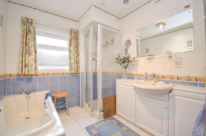 South Furzeham Road, Brixham 4 bed detached house for sale £575,000