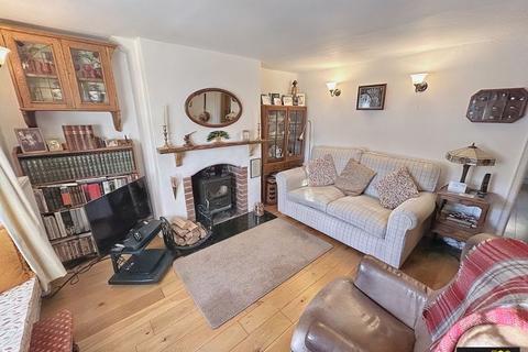 2 bedroom cottage for sale - NORTH SQUARE, CHICKERELL, WEYMOUTH
