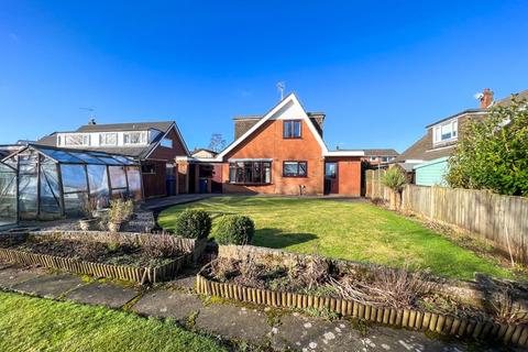 9 Adams Grove, Leek, ST13 8NX