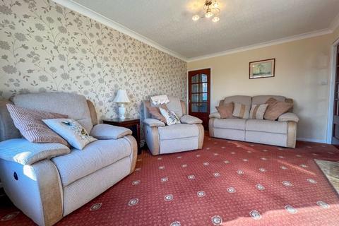 9 Adams Grove, Leek, ST13 8NX