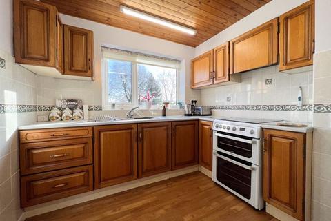 9 Adams Grove, Leek, ST13 8NX